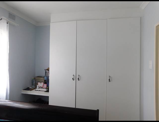 2 BEDROOM DUPLEX FOR SALE IN CAVERSHAM GLEN